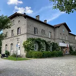 アパート Bahnhof Mit Wellness *