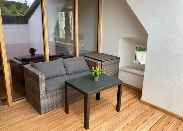 Bahnhof Mit Wellness * ريغين